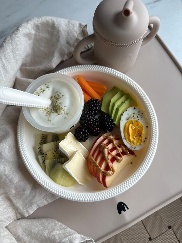 Tallerken med sugekopp  My1 BUBBLES - VELG FARGE